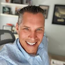 Eric B (@EricButash)