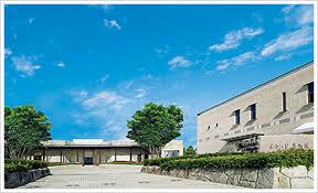 Is a cosmetics company and health foods manufacturer based in nagoya, central japan. Menard Global Site About Menard Brand Products