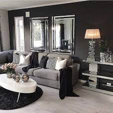 Idee Per Arredare Un Salotto Classico Con Il Grigio E Con Il Bianco Living Room Grey Beautiful Living Rooms Black Living Room