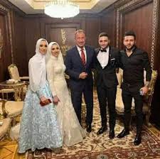 حدثني محمد بن عثمان الواسطي، قال: Ù‡Ù† Ø¨Ø§Ù„ØµÙˆØ± Ø­ÙÙ„ Ø²ÙØ§Ù ÙƒØ±ÙŠÙ… Ù†ÙŠØ¯ÙÙŠØ¯ Ø§Ù„Ø®Ø·ÙŠØ¨ ÙˆÙ…ØªØ¹Ø¨ Ø£Ø¨Ø±Ø² Ø§Ù„Ø­Ø¶ÙˆØ±