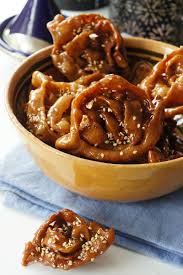 Recette Facile Des Chebakia Marocaine Chebakia Patisserie Orientale Cuisine Marocaine