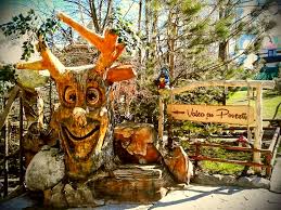 Club vila bran, bran, oferte cazare, cazare cu mic dejun, all inclusive, cazare cu pensiune completa, cazare cu demipensiune. Club Vila Bran Bran Romania