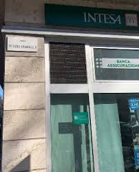 Maybe you would like to learn more about one of these? Condannata Intesa San Paolo Maxi Pignoramento 113 Mila Euro Prelevati Alla Banca Cagliaripad