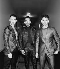 While the jonas brothers have existed for their entire lives since they're, you know, literally brothers, it wasn't until 2005 that they became an official band when they signed with columbia records. Vip Booking