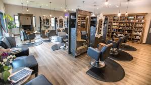 Pro hair styling for women, pro hair styling for men lago salon suites 151 e. Pewaukee Salon Aqua Beauty Lounge Offers Salon And Med Spa Services