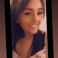 Last night was mental.. Seen Edward Scissorhands fighting Freddy Krueger,  Beetlejuice sniffing lines off the bar, pennywise unconscious