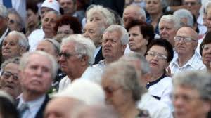 Asociatia ambasadorilor si diplomatilor de cariera isi prezinta public punctul nostru de vedere privind proiectul de lege a pensiilor publice. Cand IntrÄƒ In Vigoare Noua Lege A Pensiilor Milioane De Romani Vor Beneficia De Pe Urma Ei Impact