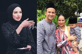 Tentunya ia menimbulkan pelbagai persoalan adakah mereka masih tinggal sebumbung ataupun tidak. Tak Adil Tuding Keluarga Saya Sahaja Mereka Pun Sama Neelofa Dituduh Campur Urusan Kakak Dan Sharnaaz Hiburan Mstar