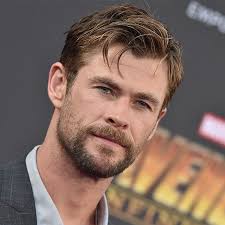 Chris Hemsworth als James Bond: Wird DIESER Hollywood-Hottie der neue James  Bond?