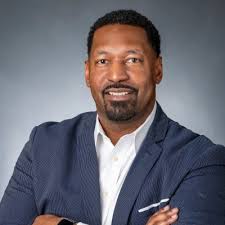 Excited to be speaking at the #SmartEnergySummit co-located with  #DistribuTech this year….