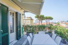 Ad aspettarvi a marina di pietrasanta case vacanza di ogni tipo, come appartamenti con vista mare o piccole ville con giardino. Attico Marina Di Pietrasanta Appartamento In Vendita A Marina Di Pietrasanta