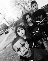 So I did this thing where someone wanted me to draw cyn wearing a certain  character from a different show so I did this, also I'm new here, hope you  enjoy