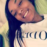 Alisha Lowe's Instagram, Twitter & Facebook