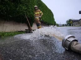 Am frühen abend des 27.07.2019 zog ein schweres unwetter mit starkregen über das gemeindegebiet von kirchberg. Unwetter Uber Tirol Lfv Tirol