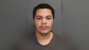 Max Holloway retains UFC BMF title, spoils Dustin Poirier's retirement  fight