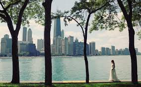 A Wedding At A New Leaf Chicago Chicago Engagement Pictures Location Photography Olive Park