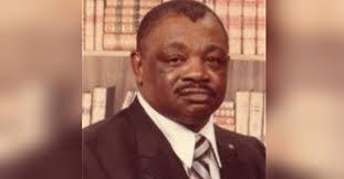 Robin Coston's Instagram, Twitter & Facebook