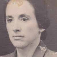 Maria Caldeira Vieira (1909–2010)