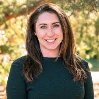 Elyse Watson's Instagram, Twitter & Facebook