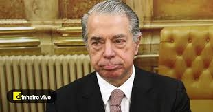 A moradia de luxo é um dos argumentos usados pelo antigo banqueiro no julgamento para explica os quatro milhões de euros que recebeu de henrique granadeiros, antigo administrador da portugal telecom (pt) Salgado And Morais Pires Have Cost Bes 1 249 Million With Just One Program
