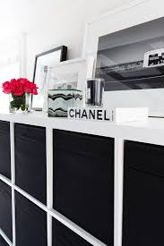 Yellow, black and white is a leading film studio headquartered in moscow, responsible for producing numerous box office hits and a broad range of entertaining films across all genres. Get The Look Hollywood Glam Black And White Office Space Ashlina Kaposta