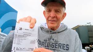 Mattress Mack' to throw out first pitch at Game 6 of World Series in Houston