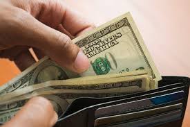 What can i buy with $100. Do7a2qq72fjn3m