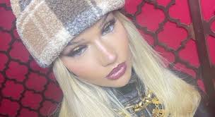 Shirin David Archive