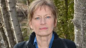 Diane Robitaille's Instagram, Twitter & Facebook