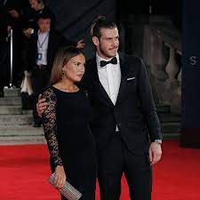 Los blancos turned down $118m (€100m) offer in 2019, says former president ramon calderon. Gareth Bale Sagt Hochzeit Mit Freundin Emma Rhys Jones Ab