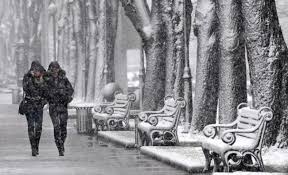 Daca se poate vedea o puzderie de stele, probabil că timpul va rămâne frumos, dacă se văd doar stelele mai strălucitoare, sunt posibile schimbări în vreme rea. Se StricÄƒ Vremea Zonele Unde Se Vor Inregistra 16 Grade Vantul Atinge Viteze De 55 65 Km H Capital