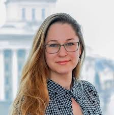 Novelty vs species phal watering practices