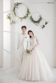 The Best Korea Pre Wedding Photoshoot Packages For Overseas Customers Studio Snapphoto Dress Su In 2020 Korean Wedding Photography Wedding Photoshoot Wedding Dresses