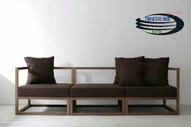 Selain itu, kursi yang dilapisi busa pada tiap sisi lebih cocok digunakan untuk bersantai di ruang tv atau ruang tamu. Kursi Nonton Tv Minimalis Jati Model Kursi Minimalis Modern Jepara Terbaru