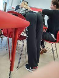 Sexting pics to the wrong person lvl: Pin On Girls