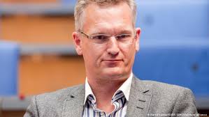 Moving media forward: Pioneers in constructive journalism