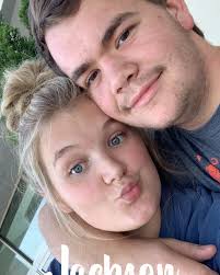 Averie Patterson Hicks 🩵 (@averiehicks_) • Instagram photos and videos