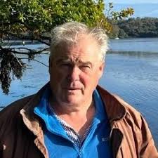 chris rew (@chrisrew62)