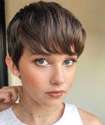 Make up e accessori per donne con capelli corti. Tagli Capelli Corti 65 Tagli Donna Piu Belli Di Sempre Da Copiare