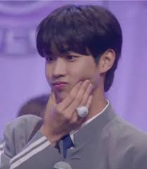 Daniel Dima Wait Cap De Oglinda