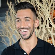 Kevin Krapp's Instagram, Twitter & Facebook