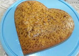 Jika tak punya oven, bisa membuat bolu pisang kukus, tapi jika kebetulan punya oven, membuat bolu pisang panggang juga tak kalah enak. Dapur Emak Bolu Pisang Kukus Lembut Takaran Sendok Makan Facebook