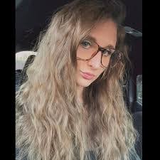 Olivia Flint's Instagram, Twitter & Facebook