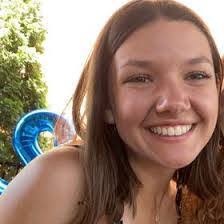 Martha Pulver's Instagram, Twitter & Facebook