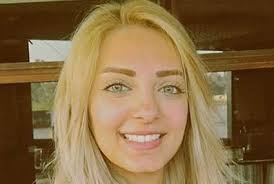 أول تعليق لـ مي عُمر بعد حصولها وزوجها على الإقامة الذهبية م. 19 ØµÙˆØ±Ø© Ù„Ù„Ù…Ø°ÙŠØ¹Ø© Ù…ÙŠ Ø­Ù„Ù…ÙŠ Ø®Ø·ÙŠØ¨Ø© Ù…Ø­Ù…Ø¯ Ø±Ø´Ø§Ø¯ Ù‡ÙƒØ°Ø§ ÙŠØ¸Ù‡Ø±Ø§Ù† Ø³ÙˆÙŠØ§ Ø£Ù„Ø¨ÙˆÙ… ÙÙŠ Ø§Ù„ÙÙ†