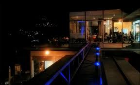 03:47 lawang wangi creative space adalah salah satu tempat hangout dimana ditawarkan cafe sekaligus gallery yang hampir setiap bulan. Kuliner Lawang Wangi Cafe Art Space Musafir Kehidupan