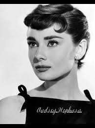 A Beleza dos Anos 40: Glamour e Estrelas Clássicas