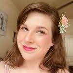 Ashley Nulph's Instagram, Twitter & Facebook