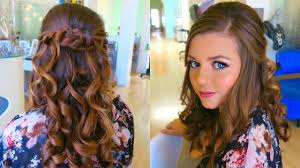 This half up high down wedding hairstyle will look amazing on the photos. Beauty Hairstyle Bridesmaid Hairstyle Half Up Half Down
