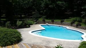 4 Boulder Dr Sellersville Pa 18960 Zillow Swimming Pools Bouldering Zillow